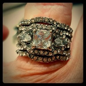 Diamondique 3 Piece Wedding Set